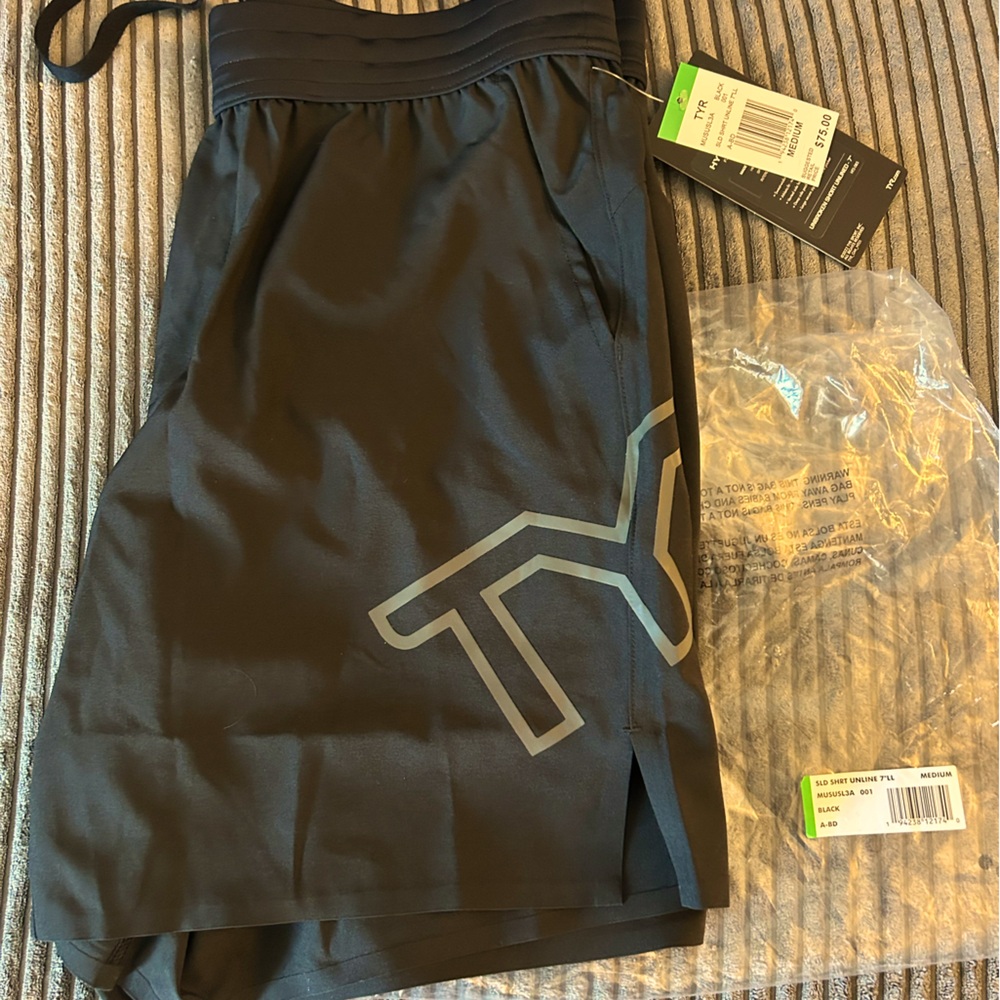 Men’s TYR Hydrosphere Unbroken Unlined 7’ Short